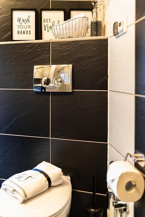 Apartament 1885. Zakopane 0*,  Poland